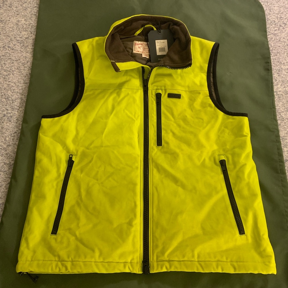 Filson Tin Cloth Primaloft Vest, Large, Laser Green, Brand New w/ Tag
